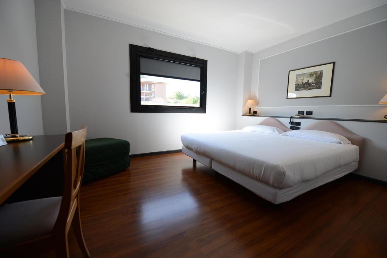Hotel Mamiani & Relaxing Spa Urbino Room photo